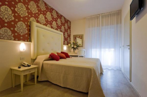  Hotel Foschi-Peninsula  Беллариа-Иджеа Марина